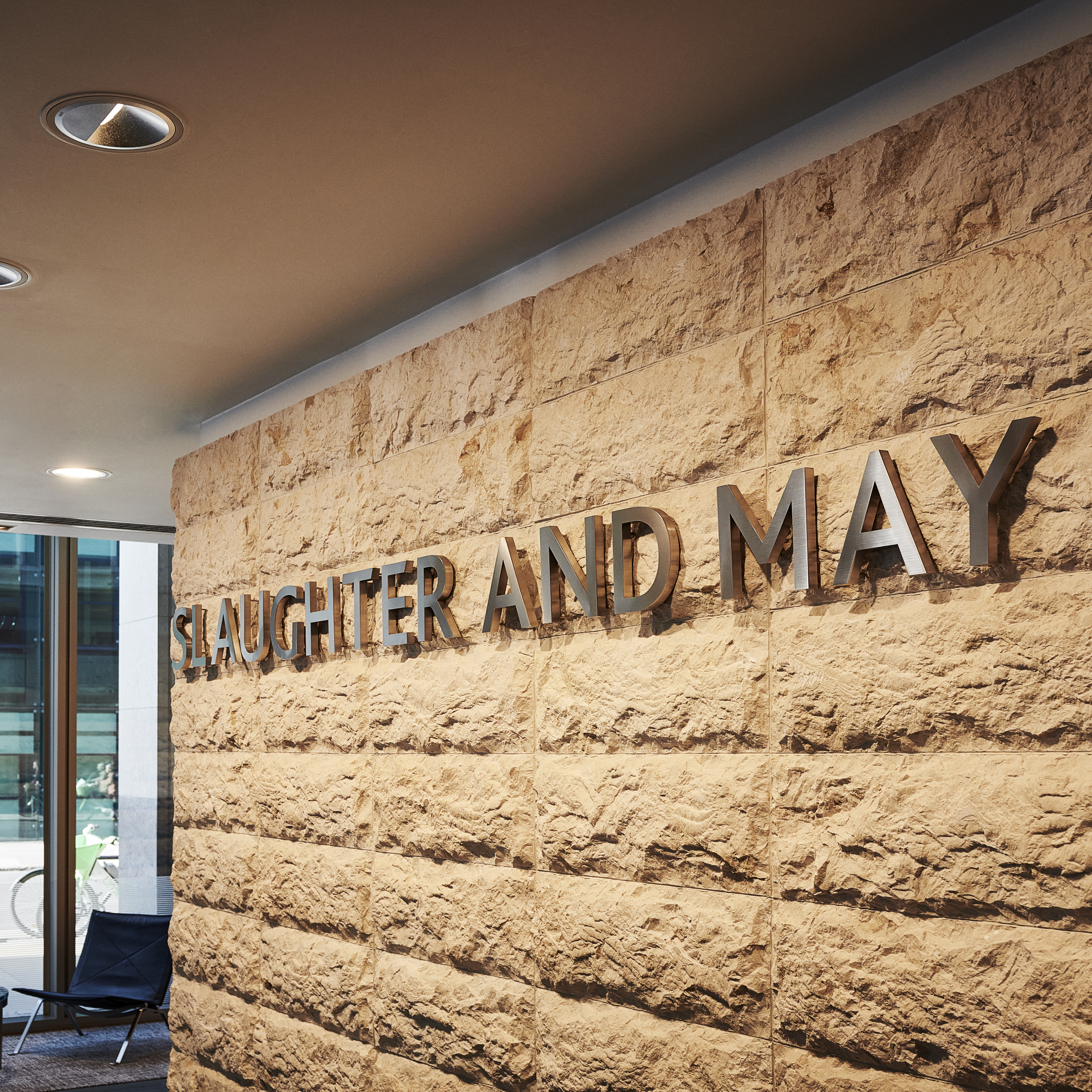 230625 Slaughter&May59207 Square